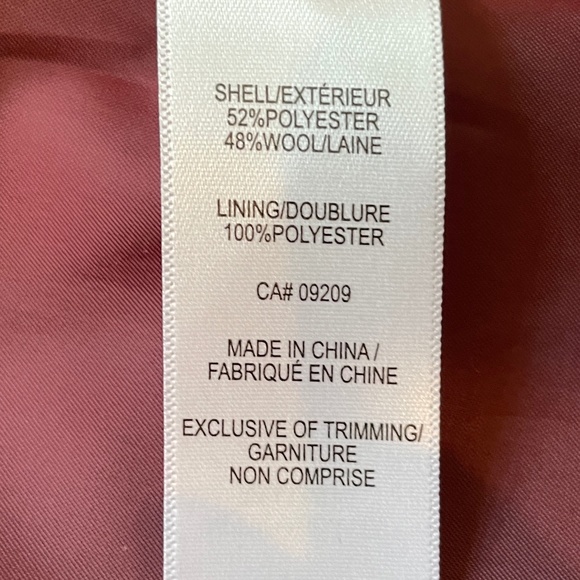 BNWOT Bouclé Standing Collar Coat in Burgundy Size XS Petite - Picture 6 of 13